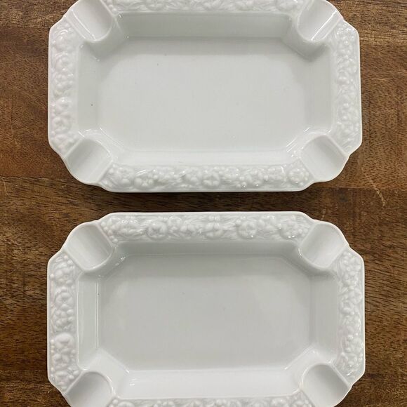 Pair of Rosenthal Maria vintage ashtrays white - Picture 1 of 4